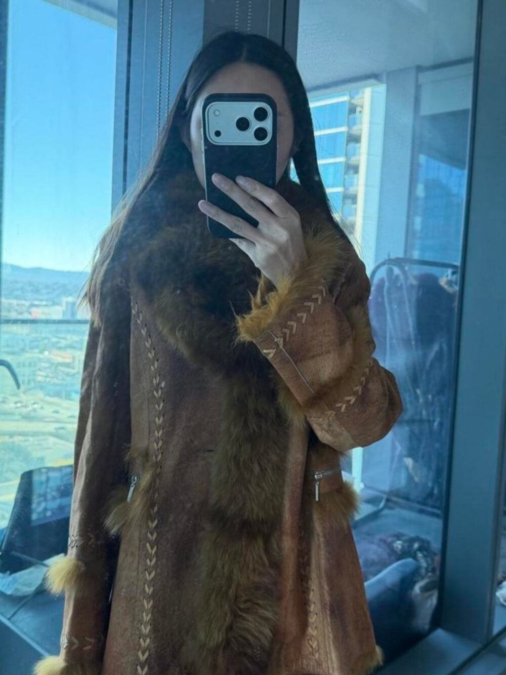 Brown Sheepskin Jacket with Fur Collar Embroidered